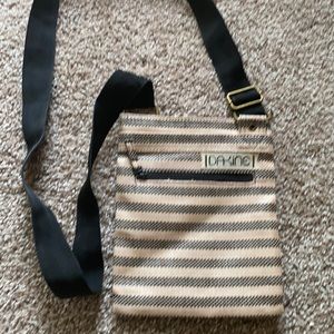 Dakine Vine woven cross body bag